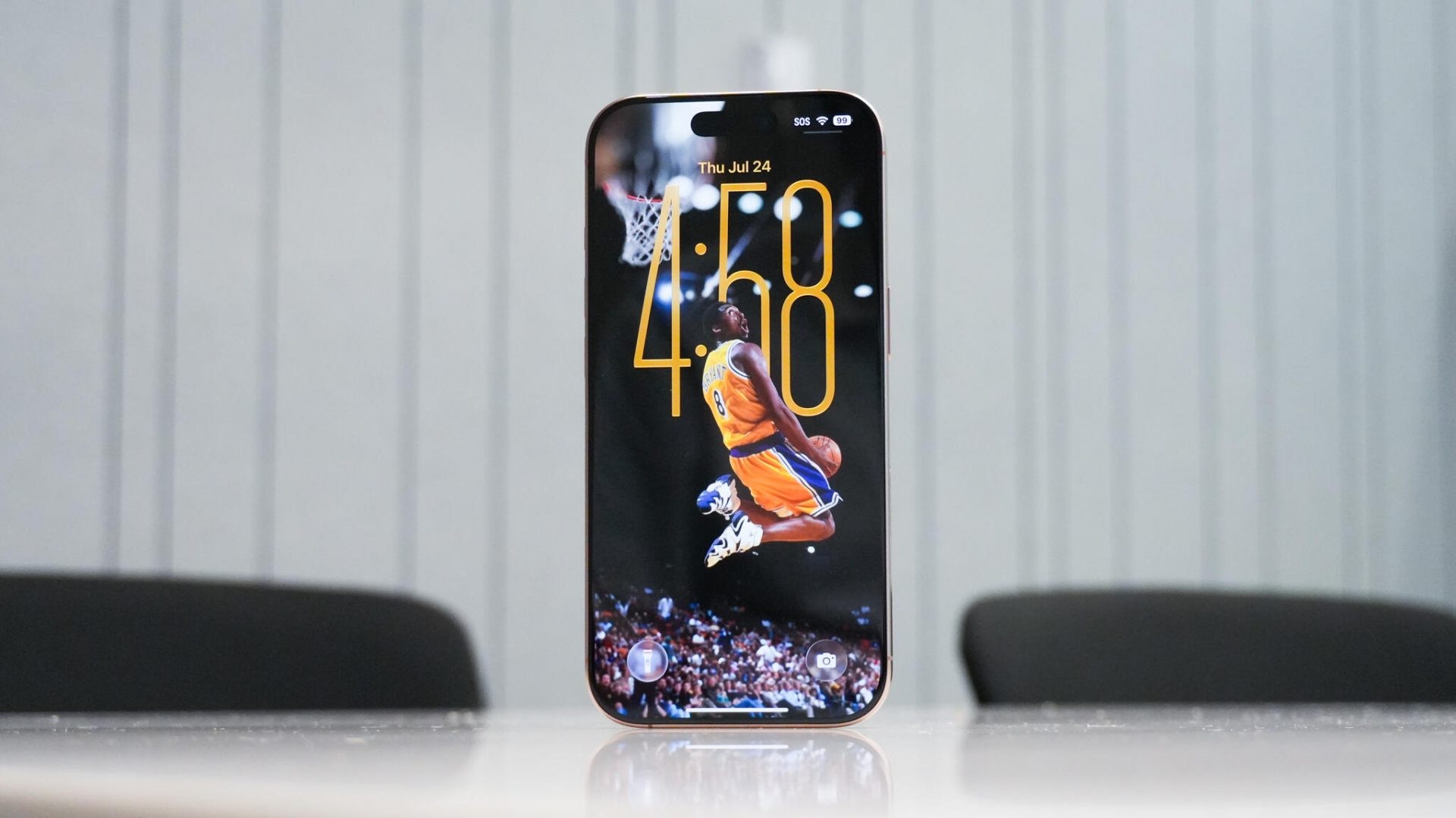 iOS 26 Beta — первые впечатления от будущего Apple