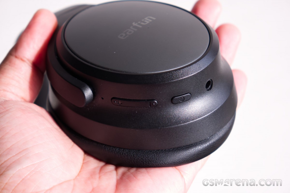 Обзор EarFun Tune Pro: крепкий бюджетник с отличным ANC картинка EarFun Tune Pro