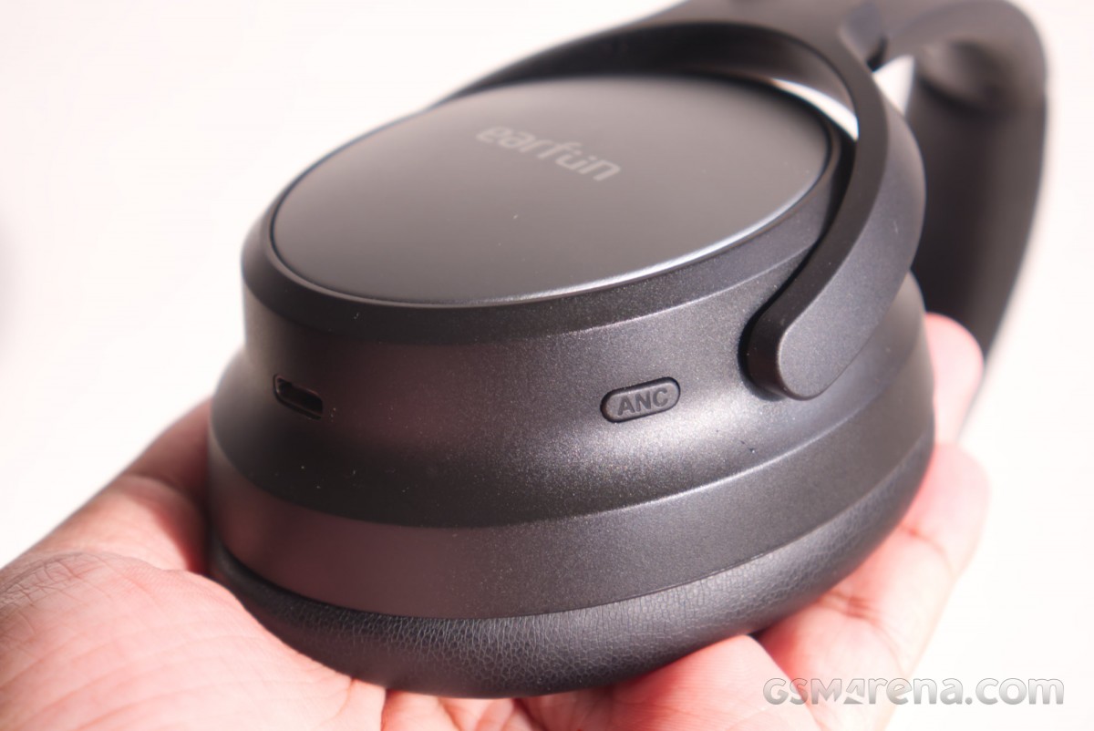 Обзор EarFun Tune Pro: крепкий бюджетник с отличным ANC картинка EarFun Tune Pro