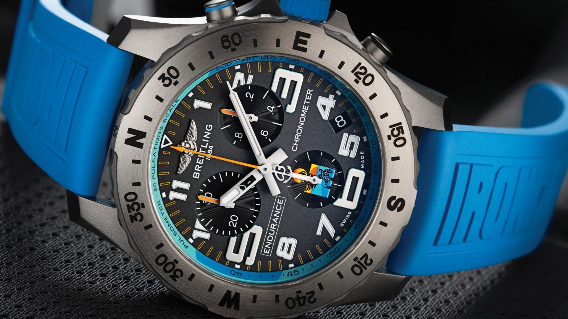 Новые часы Breitling – дань уважения Ironman. В чём их особенность?