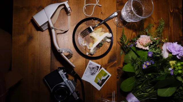 Ретро-камеры снова в моде. Но с ними возвращается и плохая фотография: размытая, зернистая и с жесткой вспышкой