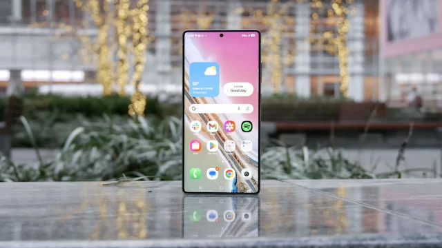 foY6nYvzN8WorBz9XvZHdT.jpg Samsung готовит революцию: Galaxy S26 Ultra получит «магический» ИИ-дисплей, которого нет у Apple и Google