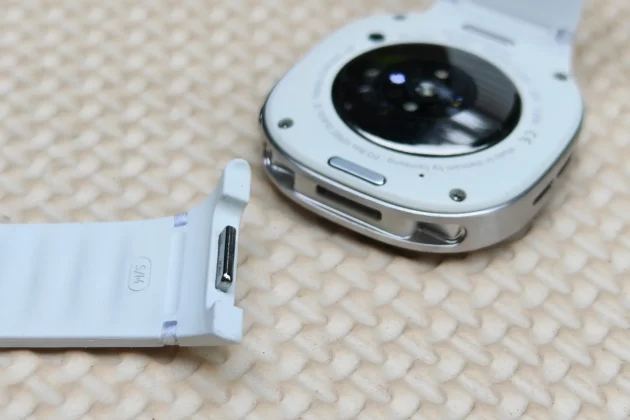 Обзор Galaxy Watch 8: новый дизайн, знакомые функции фото