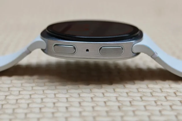 Обзор Galaxy Watch 8: новый дизайн, знакомые функции фото