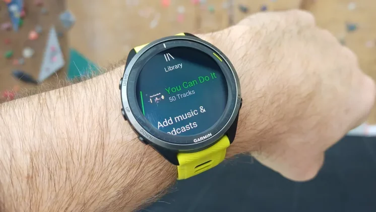 Garmin Forerunner 965 обзор смарт-часы с AMOLED-экраном