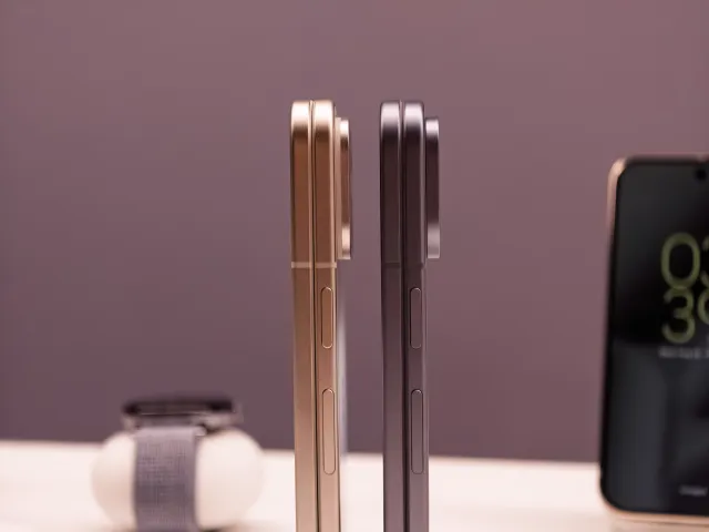 Google Pixel 10 Pro Fold против Pixel 9 Pro Fold 10