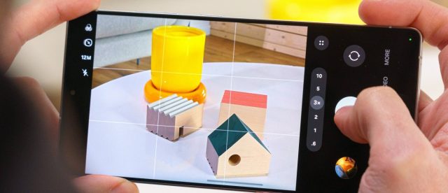 Samsung против Apple: Galaxy S26 Ultra скопирует дизайн камеры iPhone 17 Pro