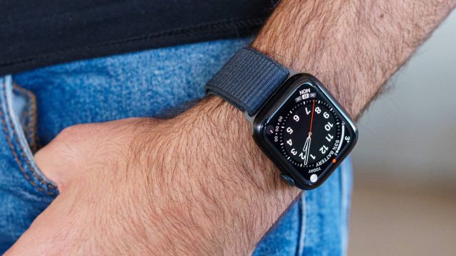Apple Watch ждет революция: утечка обещает редизайн, удвоенное количество датчиков и мониторинг давления в 2026 году!