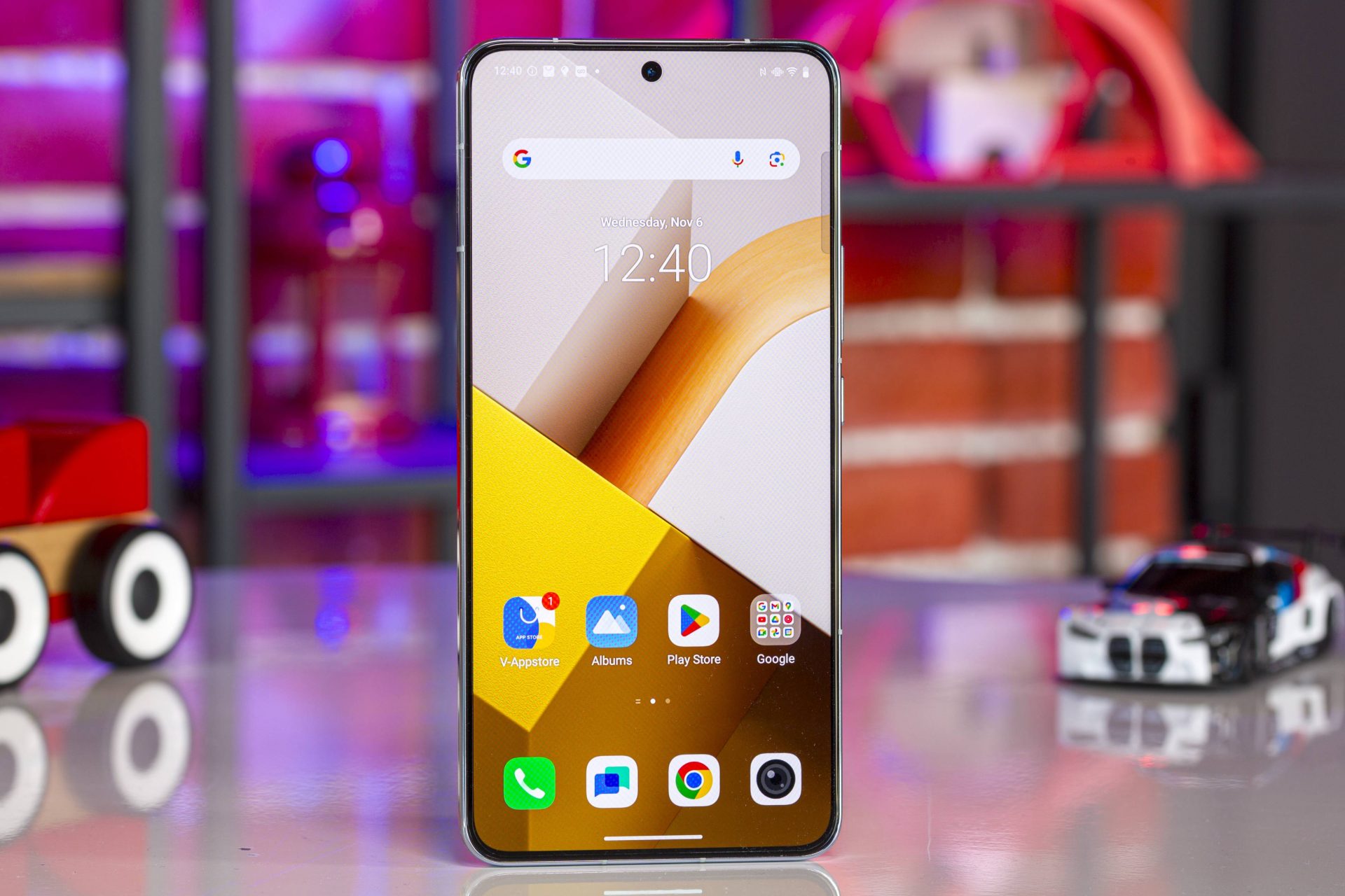 iQOO готовит ответ OnePlus 15T, но ждать придётся долго: всё, что известно о iQOO 15 Mini