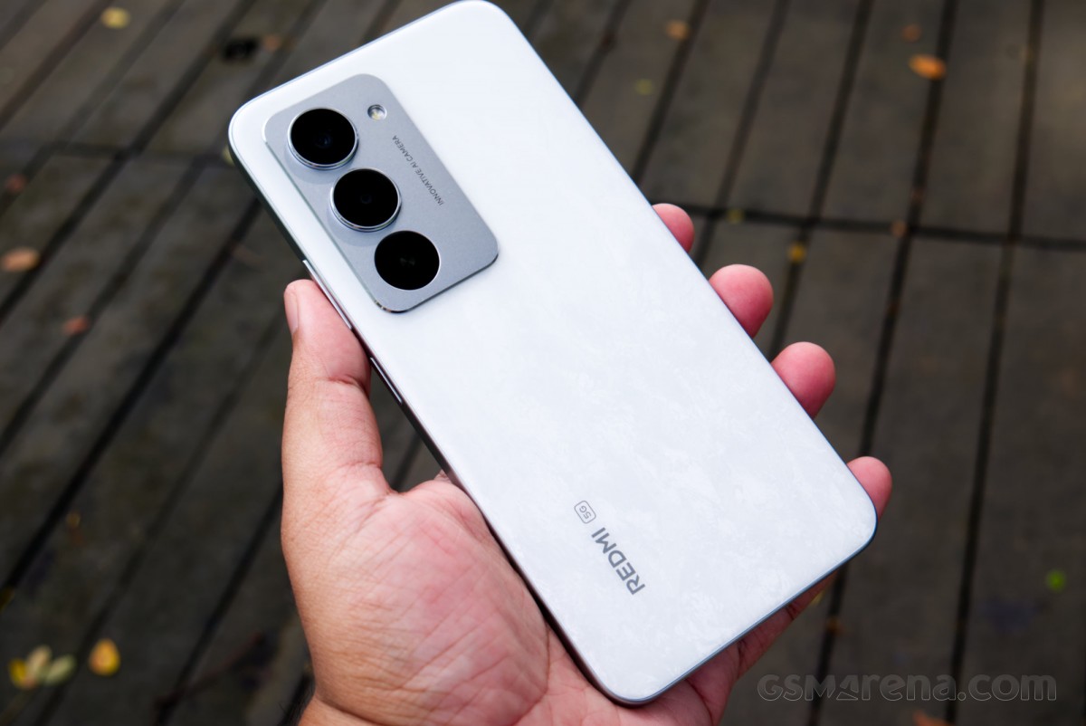 Без изменений: Xiaomi просто переименовала Redmi 15 для китайского рынка фото