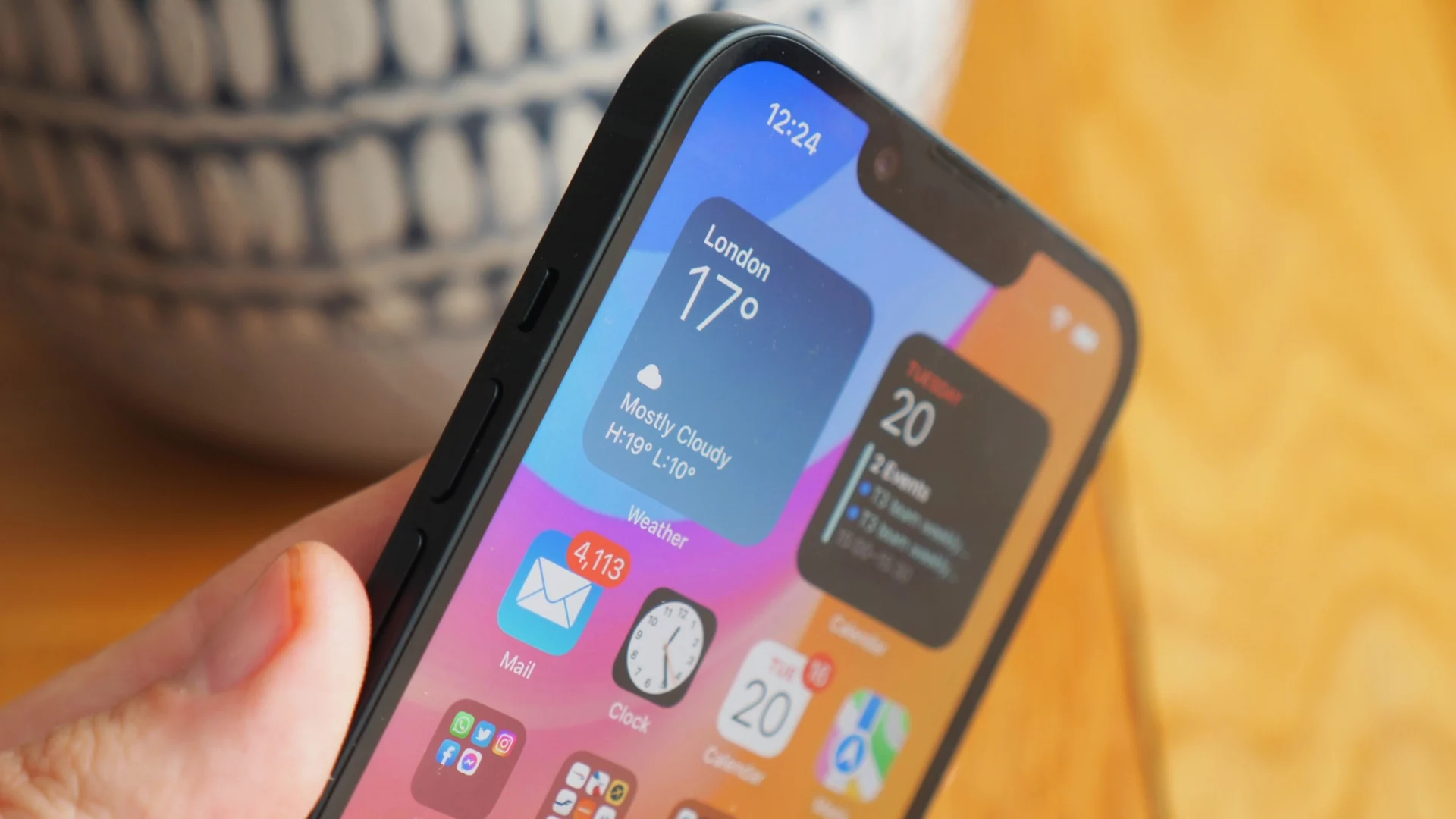 Google Pixel 10 могут отказаться от SIM-карт – но мы сомневаемся!