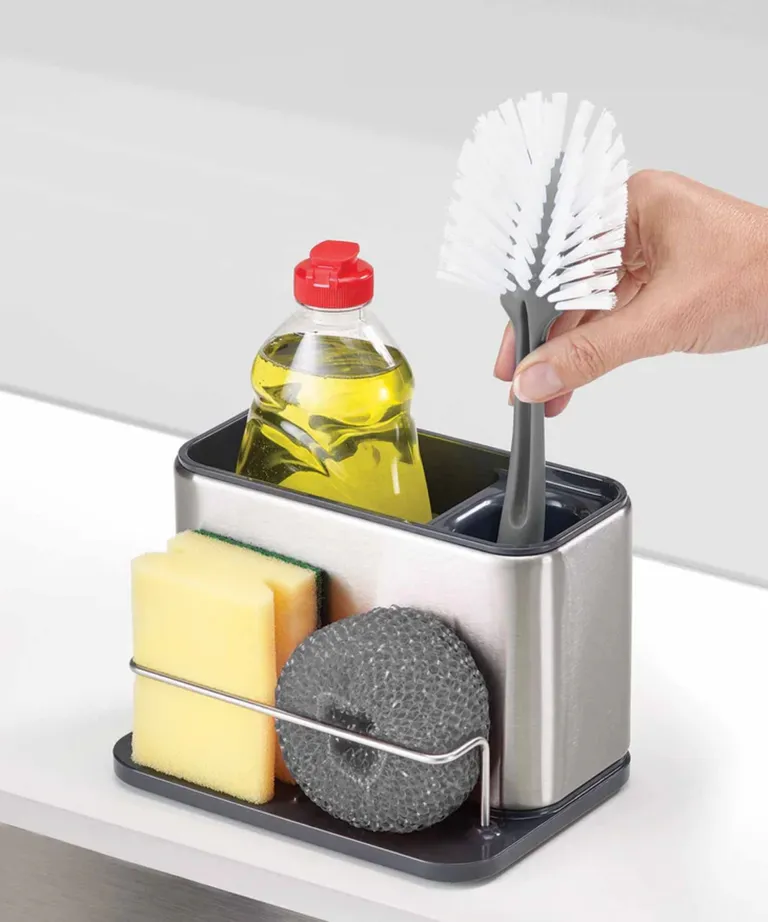 Вы все еще пользуетесь этой губкой? 5 сигналов, что она вас отравляет