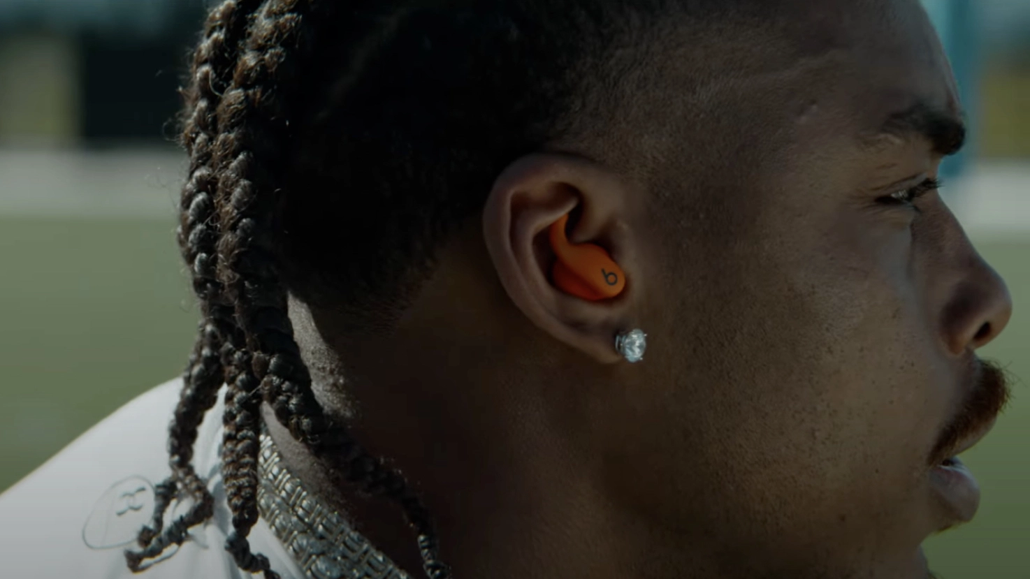 452837Beats готовит убийцу Fit Pro? Вот чего мы ждем от новых Powerbeats Fit