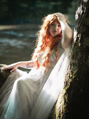 Обзор Hasselblad X2D II 100C: фотомонстр в свитере Armani фото