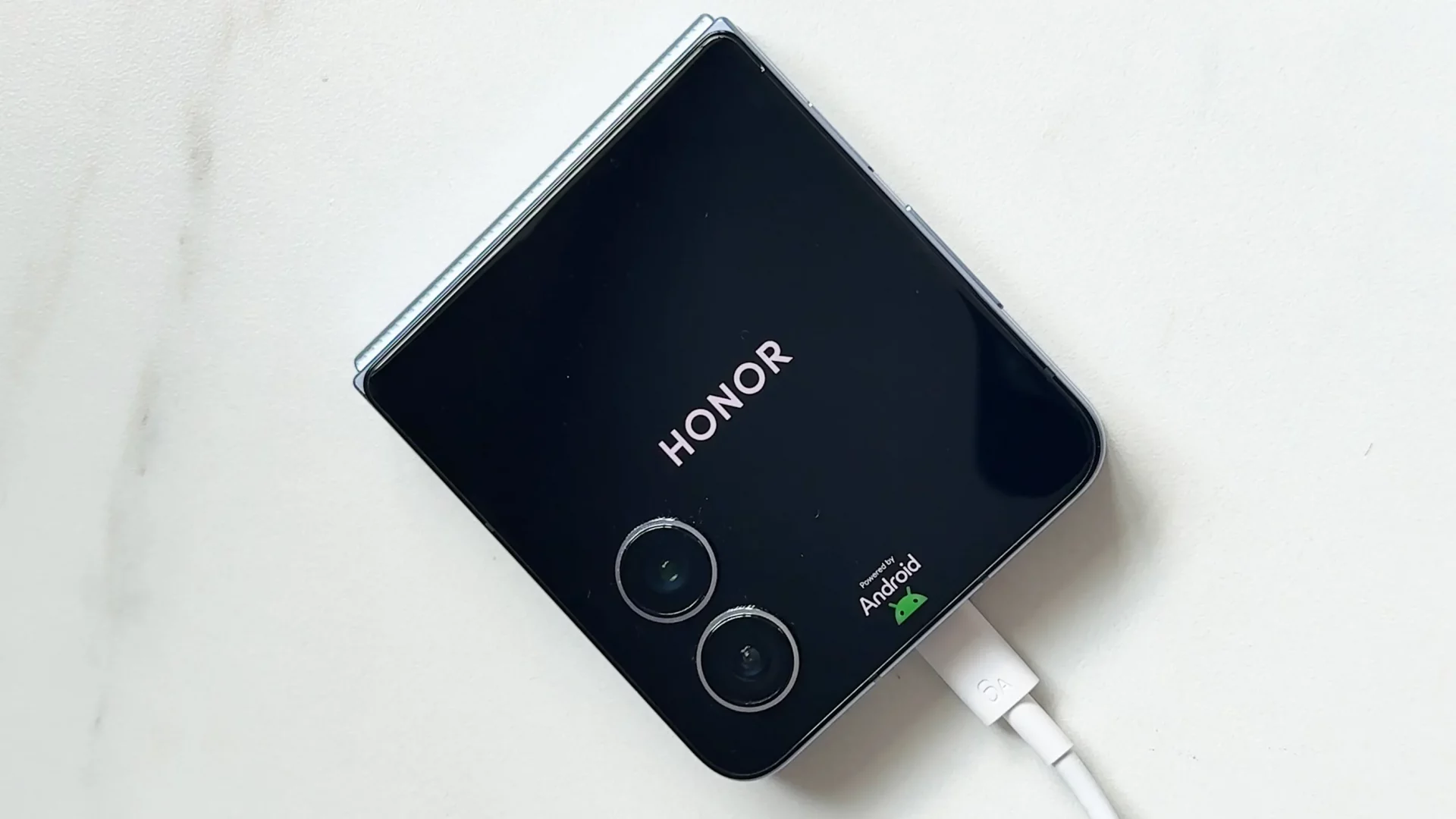 5 причин требовать Honor Magic V Flip 2 в вашей стране