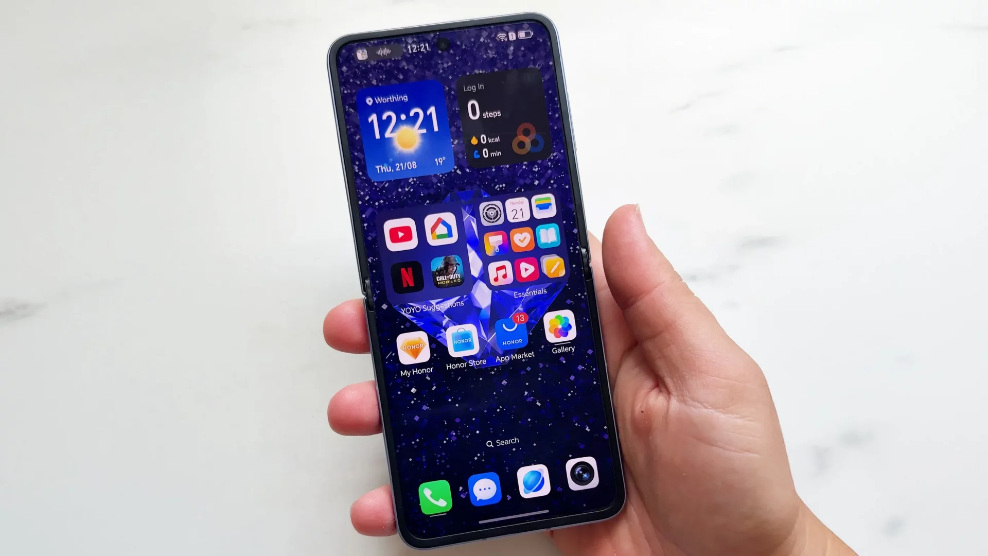 5 причин требовать Honor Magic V Flip 2 в вашей стране