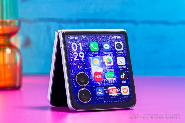 Honor Magic V Flip2 Jimmy Choo Edition