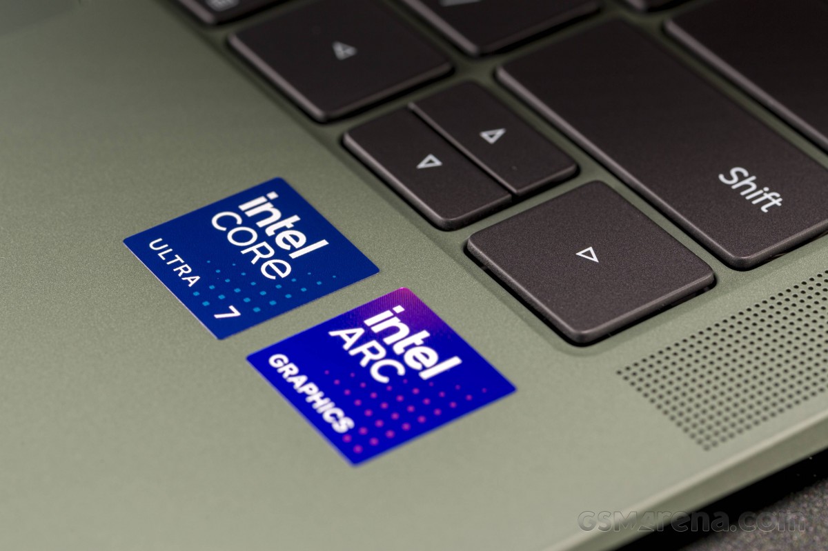 Обзор Honor MagicBook Art 14 2025: красивый и уникальный фото