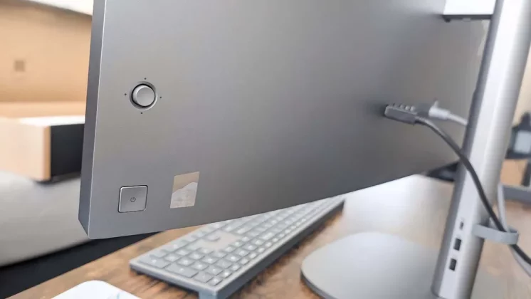 HP OmniStudio X 31.5