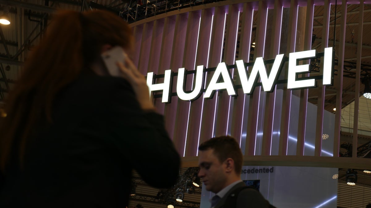 453133«Мы победили»: Шокирующее заявление Huawei об американских санкциях