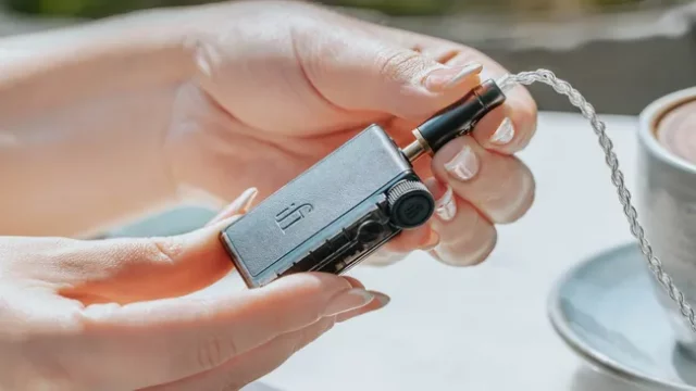 iFi ЦАП Go Blu Air. великий звук в миниатюрном корпусе