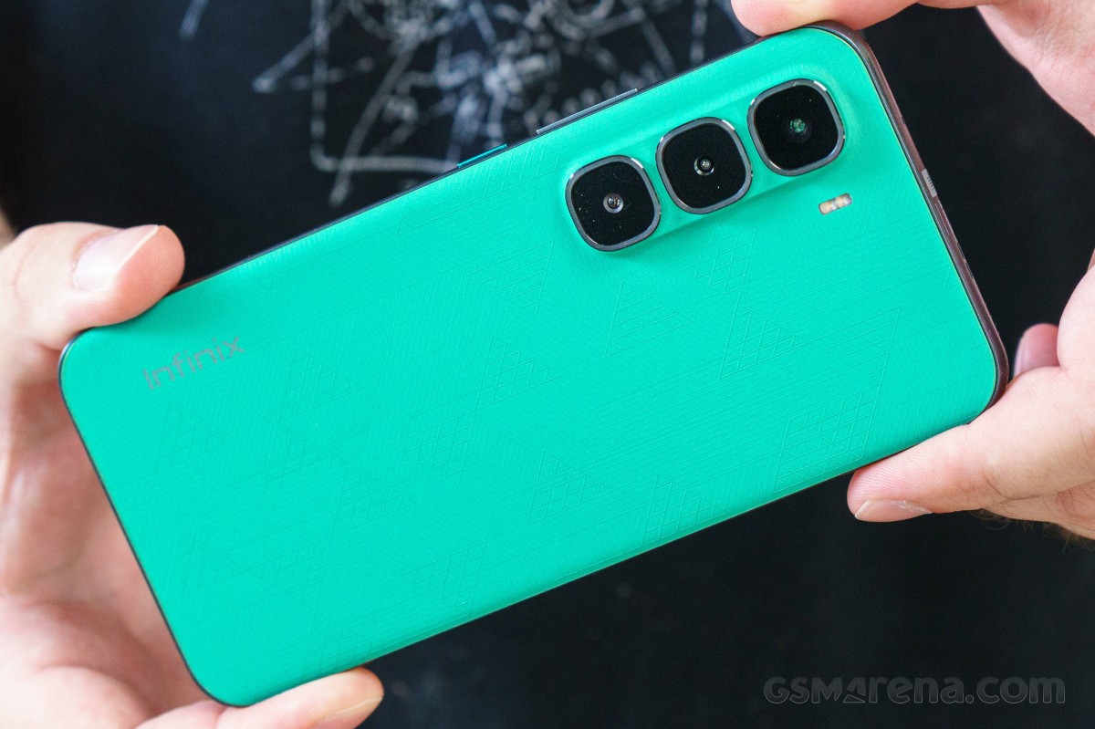 Обзор Infinix Hot 60 Pro+: он явно стоит больше своей цены