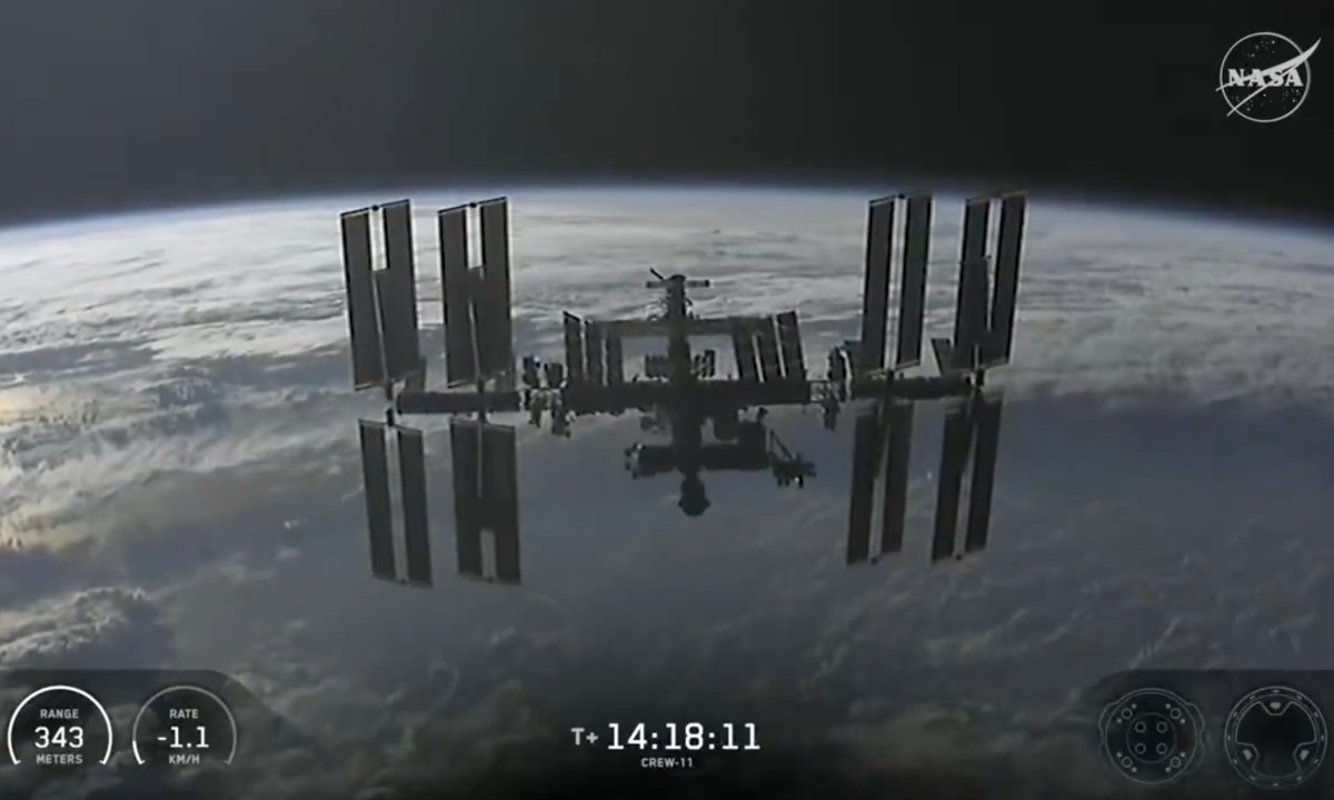 429153МКС глазами Crew Dragon: космическая фотосессия