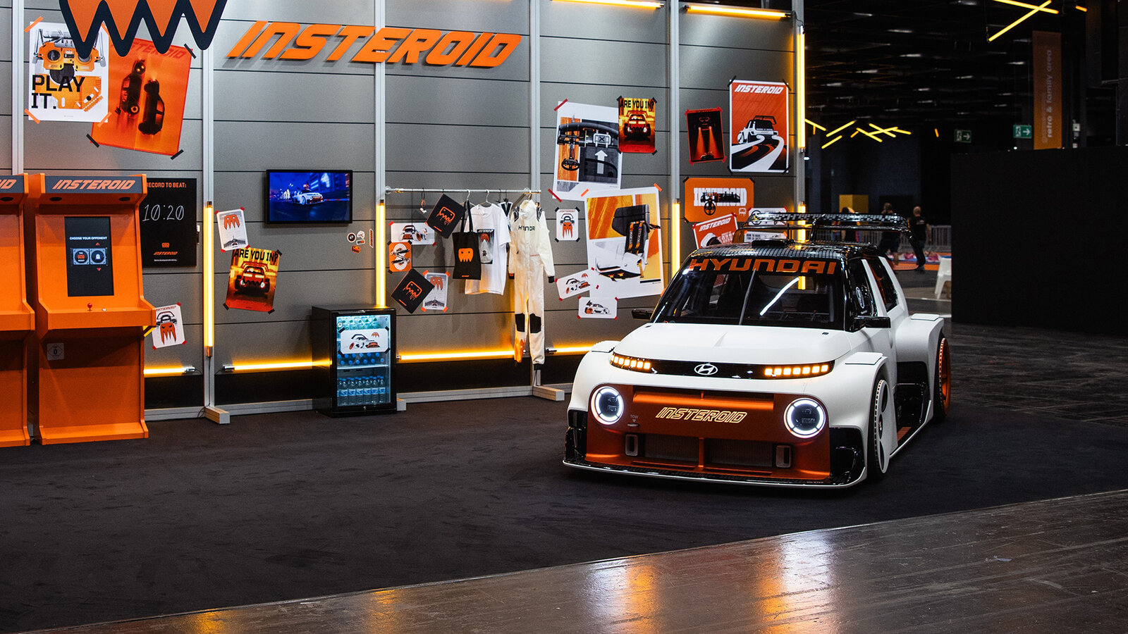 Игровая классика на колесах: Hyundai создала авто в стиле ретро-аркад