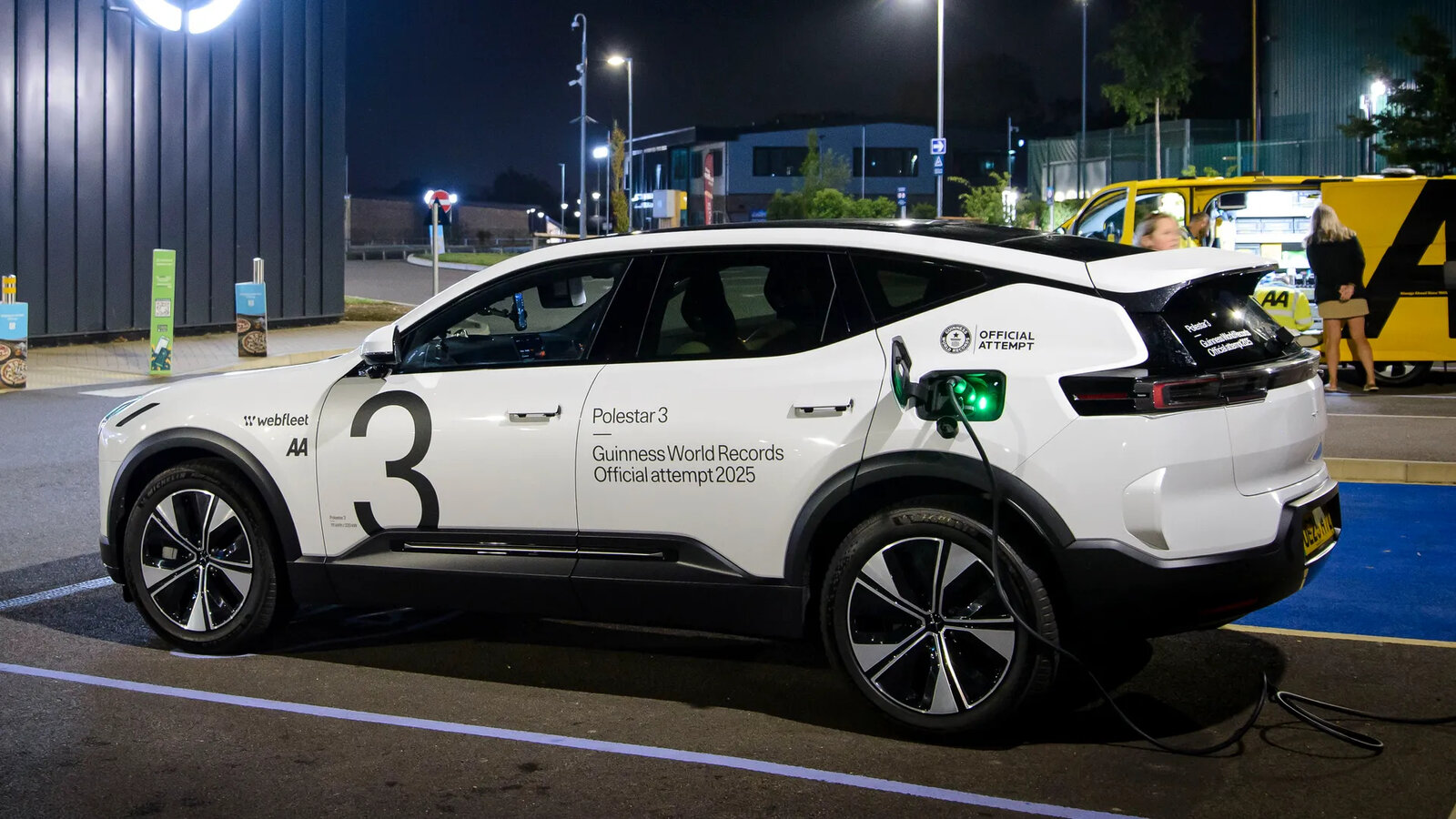 Этот электромобиль установил новый мировой рекорд дальности — и это не Tesla!