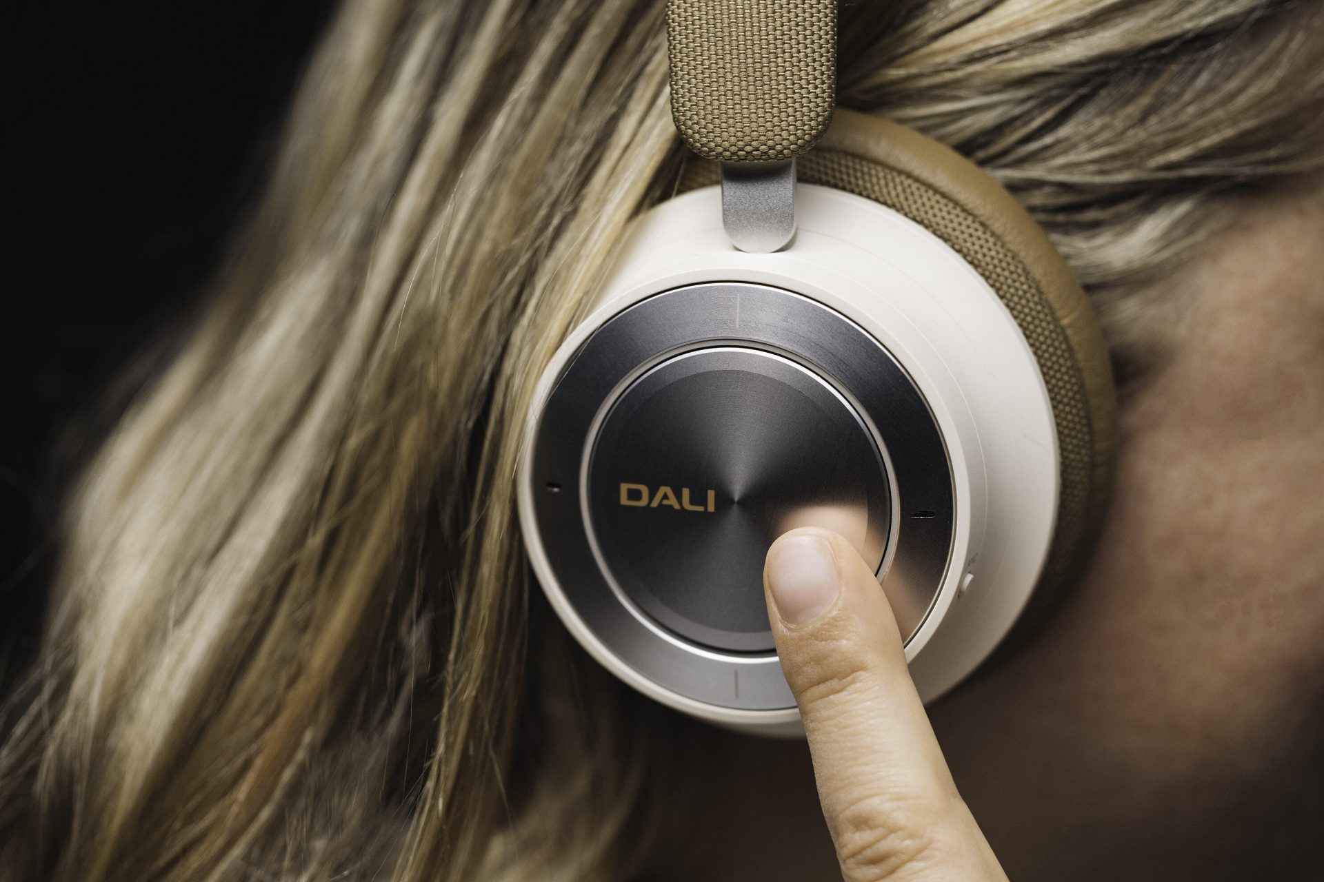 3 пары наушников, которые должны быть у каждого!