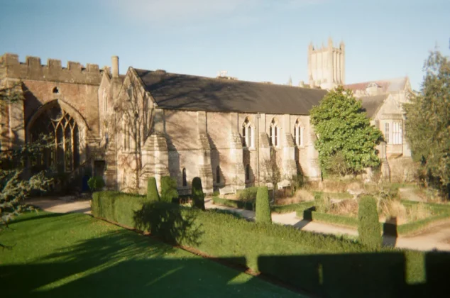 Обзор Kodak Funsaver: соблазнительный и заряженный фото