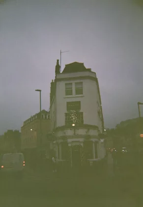 Обзор Kodak Ultra F9: пять причин влюбиться в этот яркий кусок пластика фото