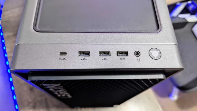 Обзор Lenovo Legion Tower 7i (10-го поколения) – мощнее и изящнее, чем когда-либо фото