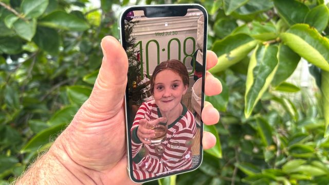 iOS 26: превратите экран блокировки в произведение искусства