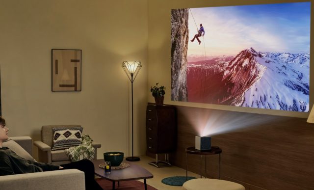 Идеальный портативный 4K-проектор наконец появился