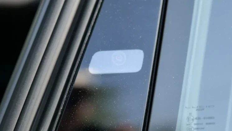 Обзор Lucid Air Touring 2025: спортивный характер и впечатляющая эффективность фото