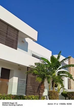 Обзор Honor Magic V5: беги, Samsung, беги фото