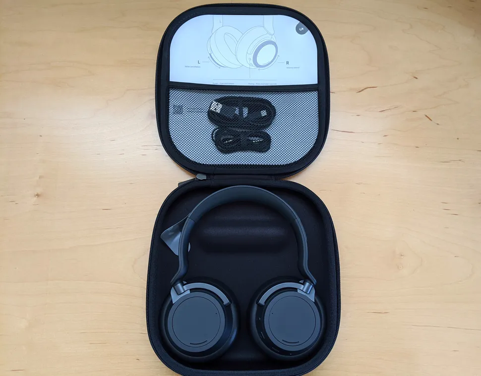 Microsoft Surface Headphones 2-3