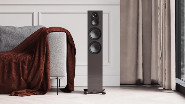 Monitor Audio Silver Series 7G Monitor Audio выпустила лимитированную серию колонок Silver 7G в брутальном черном цвете