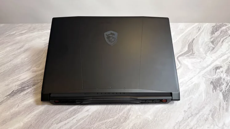 Обзор игрового ноутбука MSI Katana 15 HX фото