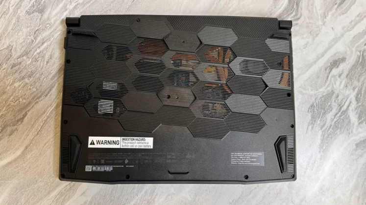 Обзор игрового ноутбука MSI Katana 15 HX фото