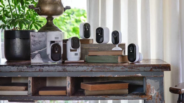 Arlo обновляет свою линейку камер безопасности, впервые представив модели с функцией панорамирования и наклона