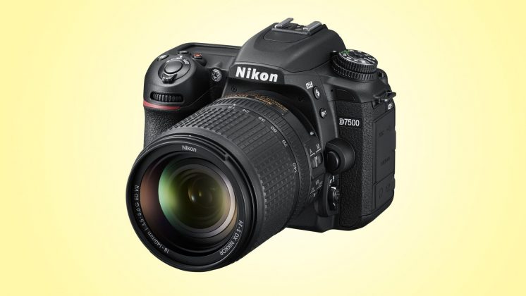 Nikon D7500