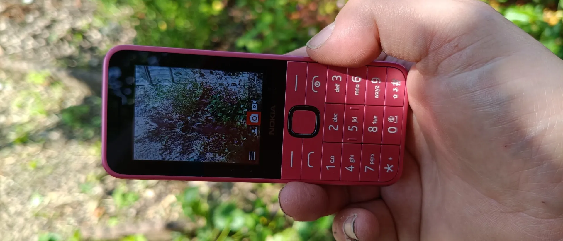 Обзор Nokia 225 4G (2024): несколько продуманных обновлений делают этот одноразовый телефон лучше