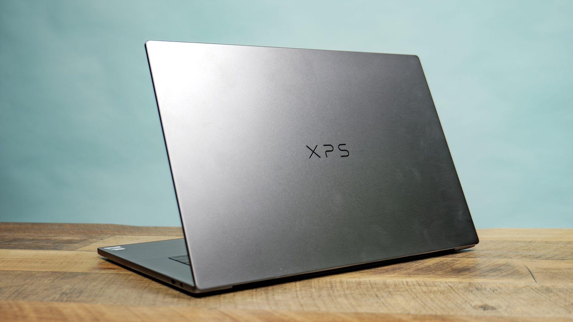 Ноутбук Dell XPS 16 – полный разбор возможностей