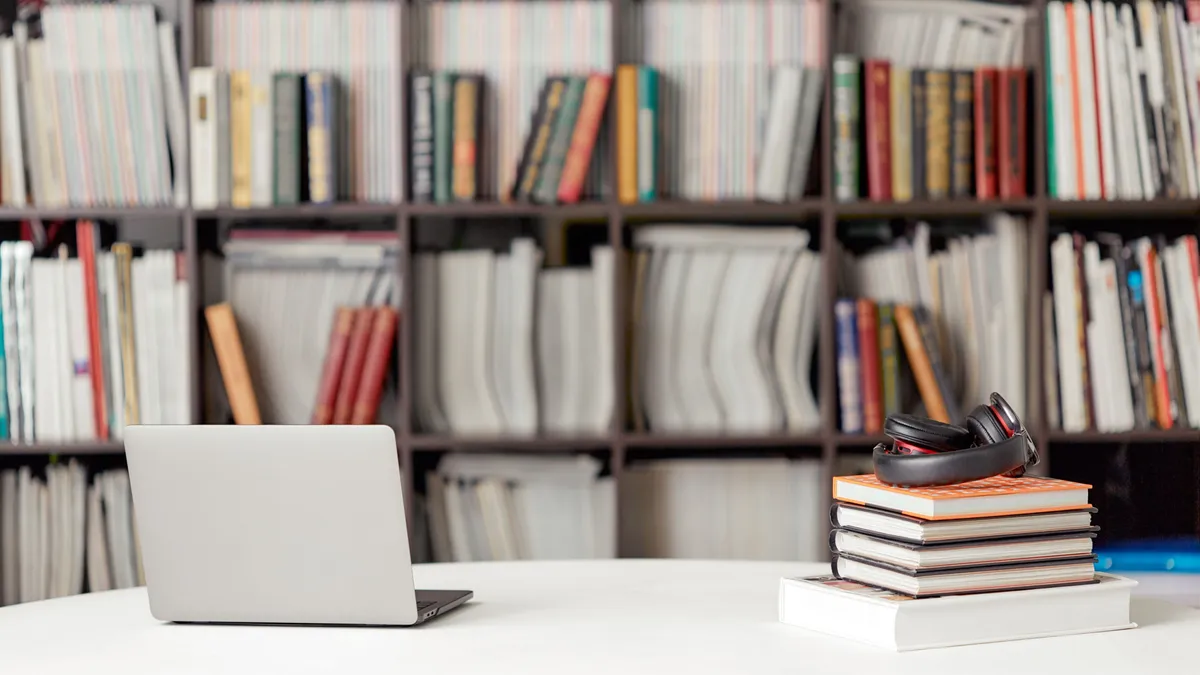 Лучшие ноутбуки для колледжа: проверенные модели для работы, учебы, игр и многого другого