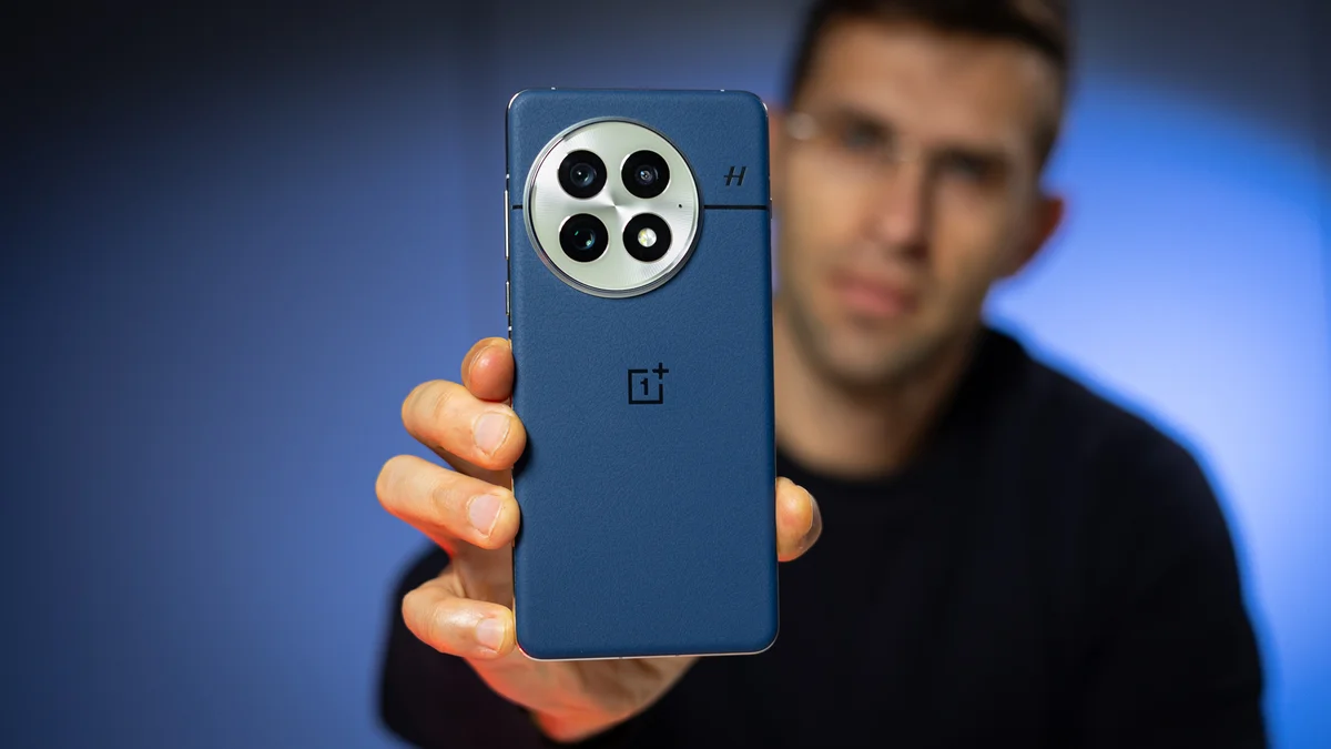 438344Обзор OnePlus 13: отличный телефон, сомнительная камера