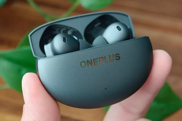 Обзор OnePlus Buds 4: флагманское шумоподавление по бюджетной цене фото