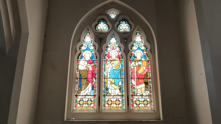 Обзор Oppo A5 Pro 5G: шаг в будущее и два — в прошлое? фото