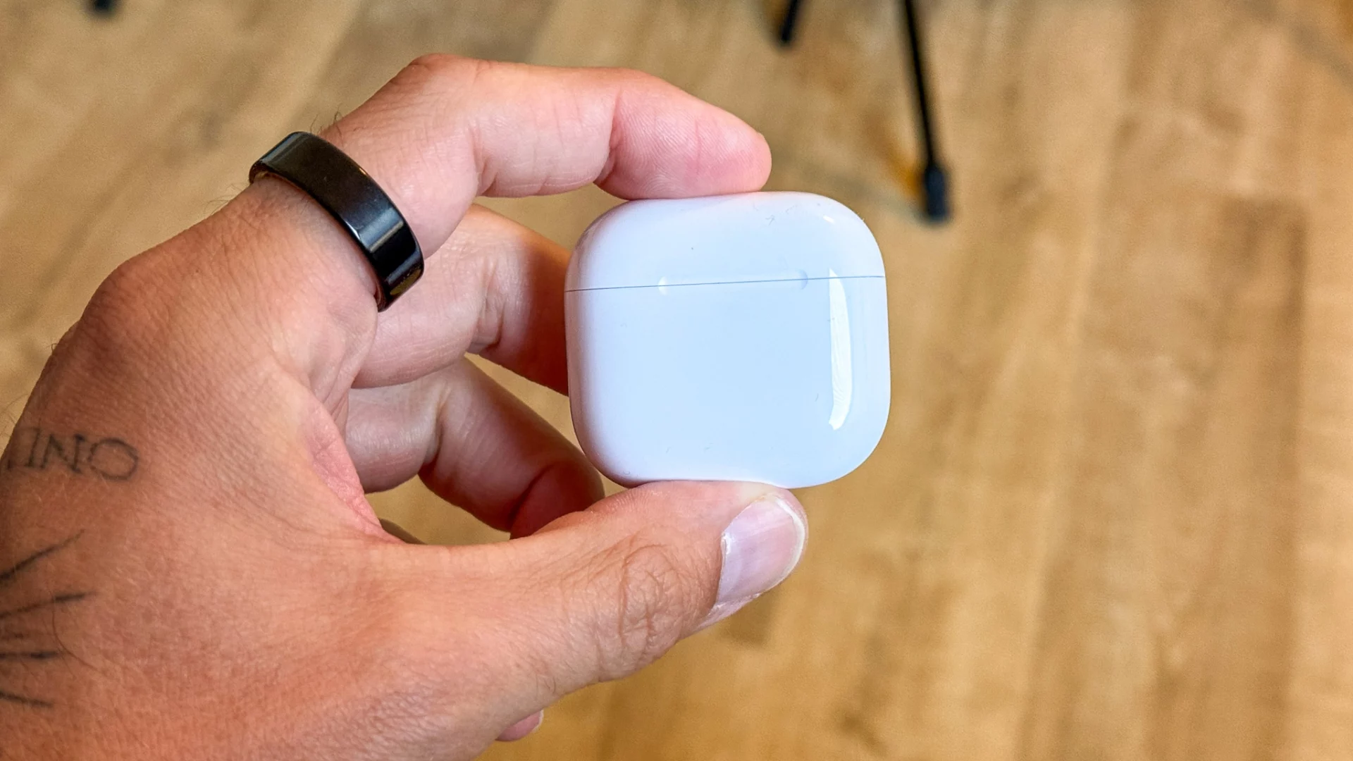 Прощай, кнопка: AirPods Pro 3 получат сомнительное обновление дизайна